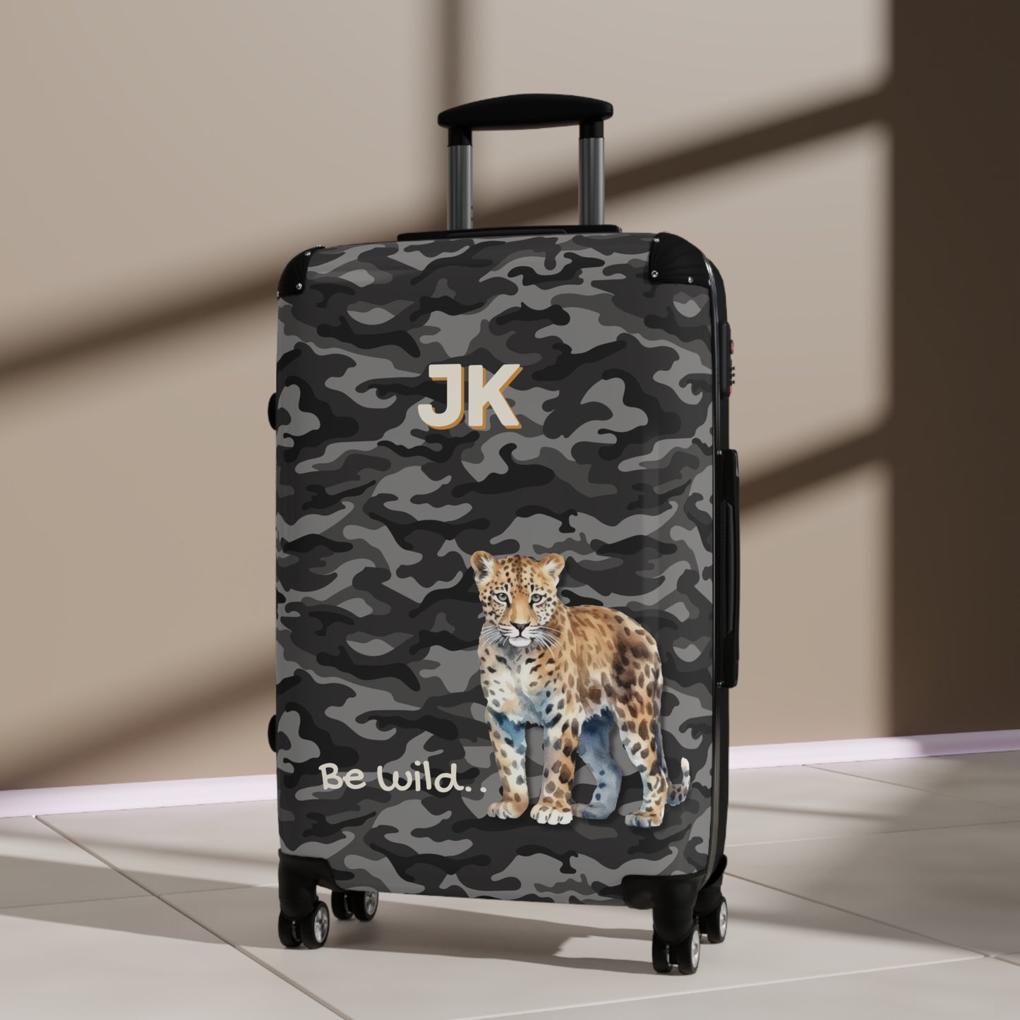 "Be wild" personalized kids’ luggage